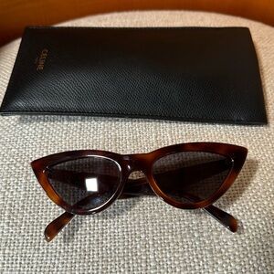 CELINE CAT EYE TORTOISESHELL sunglasses